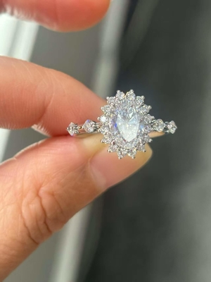 1.168ct Όμορφο Οβάλ Λευκό Εργαστήριο Μεγαλωμένο Διαμαντένιο δαχτυλίδι DEF VVS PT950 EX